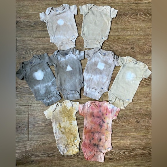 Handmade Organic Botanical Dyed Baby Onzies Cotton 0-9 Months - Picture 2 of 13